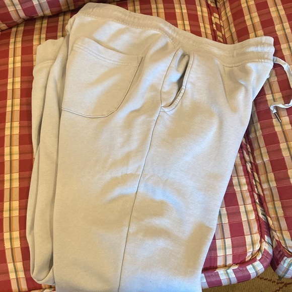 Men’s Banana Republic joggers - Picture 2 of 7